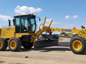 maquina motoniveladora